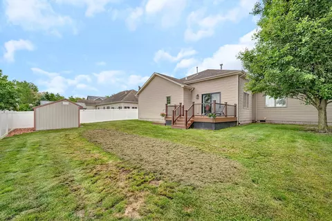 Exterior - 944 W First St, Braidwood, IL 60408 photo 7 of 9