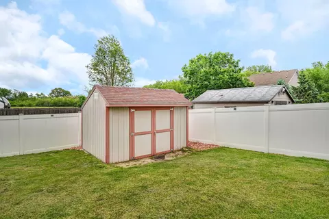 Exterior - 944 W First St, Braidwood, IL 60408 photo 9 of 9
