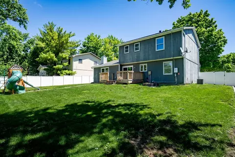 Exterior - 109 Highpoint Rd, Normal, IL 61761 photo 5 of 9