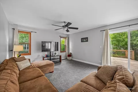 Other - 658 Wainsford Dr, Hoffman Estates, IL 60169 photo 4 of 12