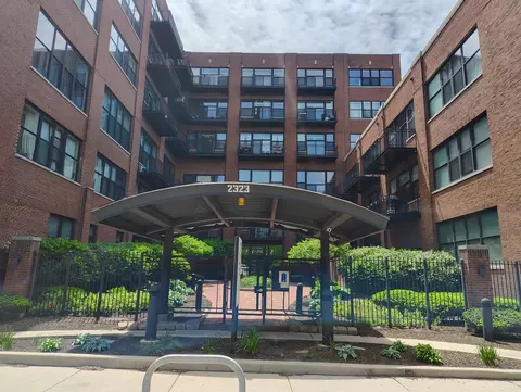 2323 W Pershing Rd #336, Chicago, IL 60609
