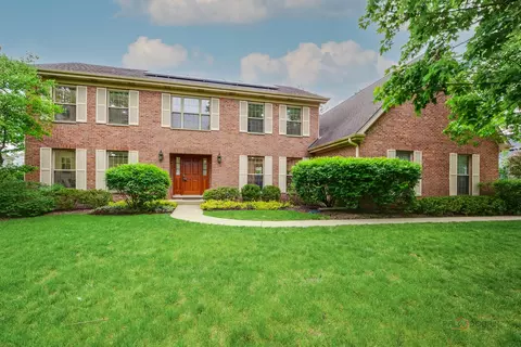 2872 Whispering Oaks Ct, Buffalo Grove, IL 60089