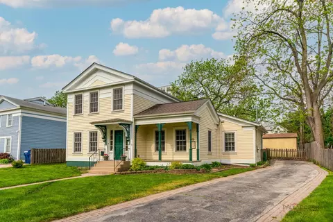 430 N Sheridan Rd, Waukegan, IL 60085