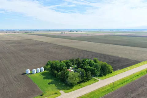 1141 E Il Rt 18, Streator, IL 61364
