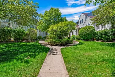 Exterior - 26 New Haven Dr, Cary, IL 60013 photo 5 of 7
