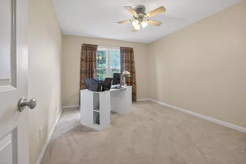 Bedroom - 42 Ashling Ct, Bloomington, IL 61704 photo 3 of 10