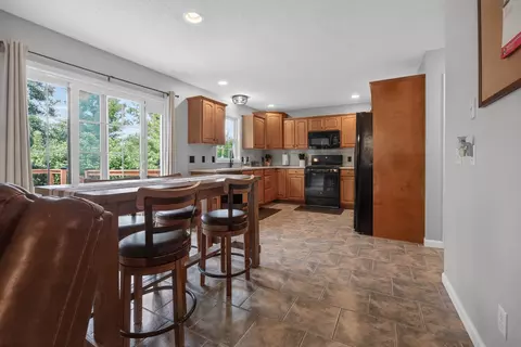 Kitchen - 42 Ashling Ct, Bloomington, IL 61704 photo 1 of 2