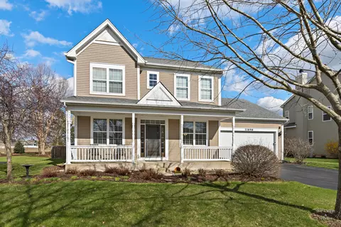 11646 Leland Ln, Huntley, IL 60142