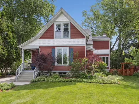 733 N Waiola Ave, La Grange Park, IL 60526