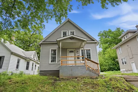 1621 14 12 St, Rock Island, IL 61201