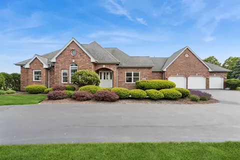 Exterior - 6509 W Lakeway Dr, Monee, IL 60449 photo 2 of 8