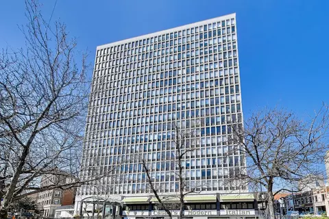 444 W Fullerton Pkwy #1010, Chicago, IL 60614