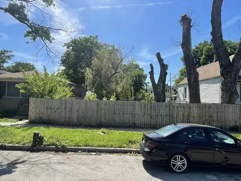 6412 S Bell Ave, Chicago, IL 60636
