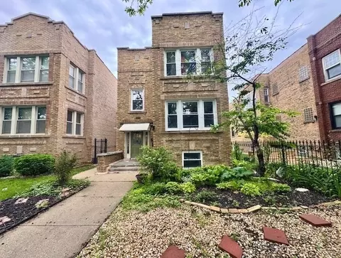 4124 W Barry Ave, Chicago, IL 60641