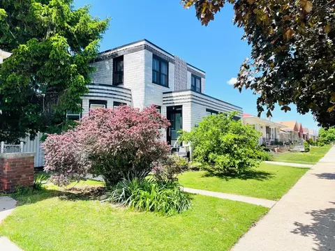 3728 Cuyler Ave, Berwyn, IL 60402