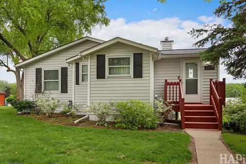 22719 W Silver Lake Ave, Antioch, IL 60002