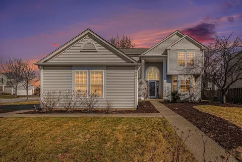 12901 Norwich St, Plainfield, IL 60585