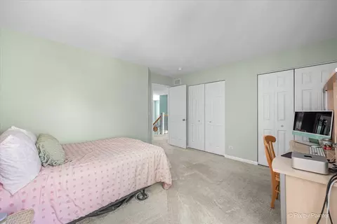 Bedroom - 142 Augusta Ln, Cary, IL 60013 photo 3 of 6