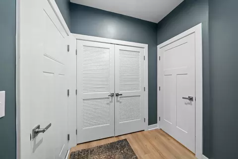 Entry Way - 1306 S Wind Dr, Sandwich, IL 60548 photo 3 of 3