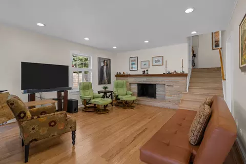 Living - 1419 E Forest Ave, Wheaton, IL 60187 photo 2 of 3