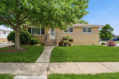 13119 Linder Ave, Crestwood, IL 60418