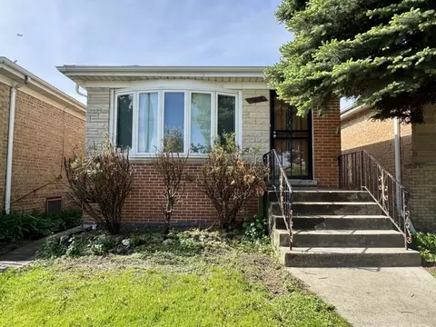 3107 W Howard St, Chicago, IL 60645