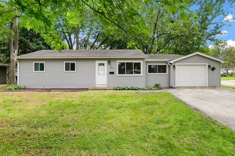 231 W 35th St, Steger, IL 60475