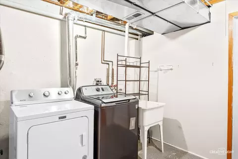 Other - 2158 W Adobe Dr, Addison, IL 60101 photo 2 of 3