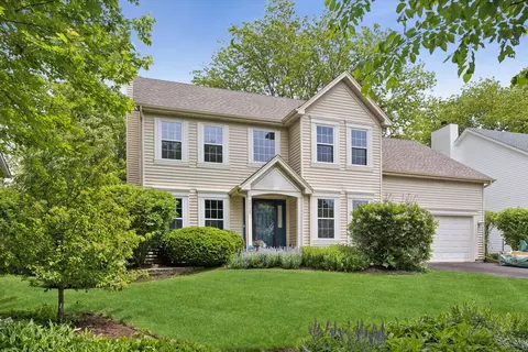 2725 Miller Rd, Geneva, IL 60134