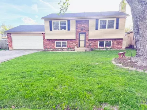 Exterior - 6705 Pheasant Trl, Cary, IL 60013 photo 2 of 6