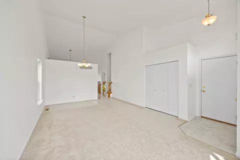 Living - 1730 Kenicott Ct, Plainfield, IL 60586 photo 2 of 4