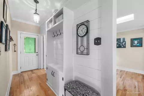 Entry Way - 32 W235 Army Trail Rd, Wayne, IL 60184 photo 6 of 6