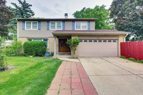1423 S Cypress Dr, Mount Prospect, IL 60056
