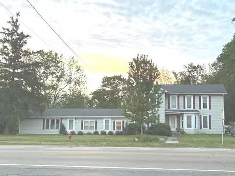 722724 W Grant Hwy, Marengo, IL 60152
