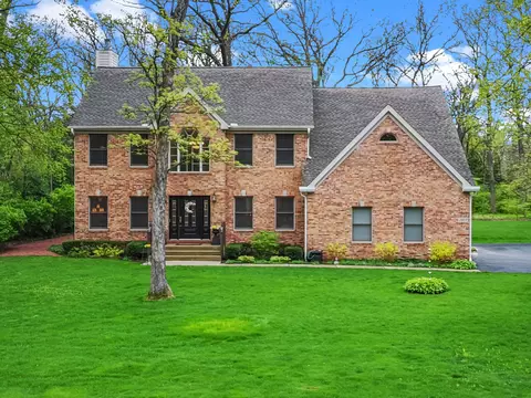 2803 Rose Ave, Mchenry, IL 60050