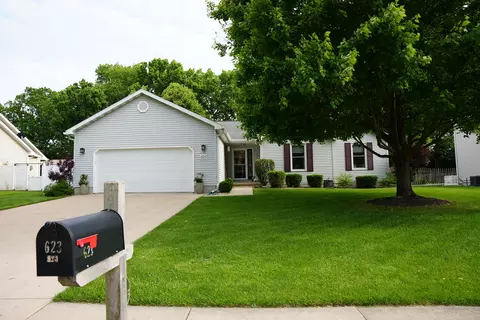 623 Magnolia Ln, Ottawa, IL 61350