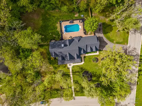 View/Area - 5901 Whiting Dr, Mchenry, IL 60050 photo 2 of 4