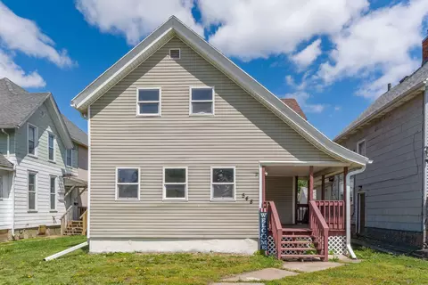 548 7th Ave, Clinton, IA 52732