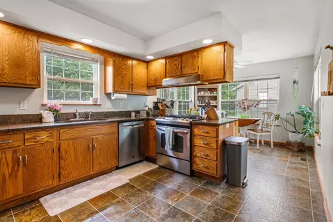 Kitchen - 809 S Scarborough St, Sidney, IL 61877 photo 1 of 6