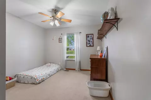 Bedroom - 809 S Scarborough St, Sidney, IL 61877 photo 4 of 5
