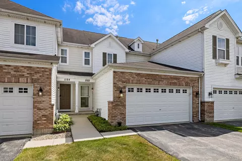 1582 Isle Royal Cir, Crystal Lake, IL 60014