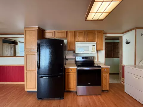 Kitchen - 2406 11th St, Silvis, IL 61282 photo 8 of 8
