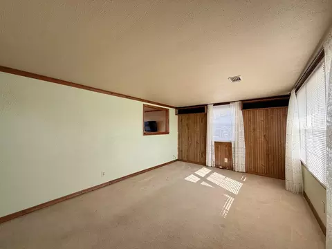 Living - 2406 11th St, Silvis, IL 61282 photo 1 of 2