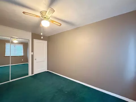 Bedroom - 971 41st St, Moline, IL 61265 photo 2 of 6