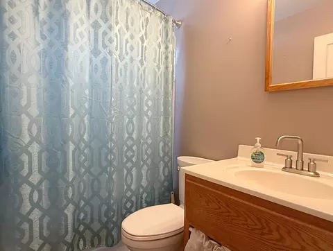 Bath - 971 41st St, Moline, IL 61265 photo 1 of 1
