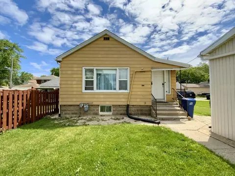 1727 Jackson St, North Chicago, IL 60064