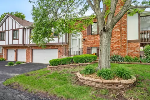 17808 Cameron Pkwy, Orland Park, IL 60467