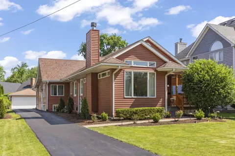 146 W Greenfield Ave, Lombard, IL 60148