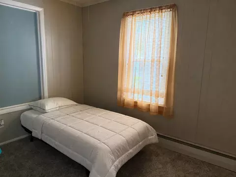 Bedroom - 438 Anderson St, Centralia, IL 62801 photo 1 of 2