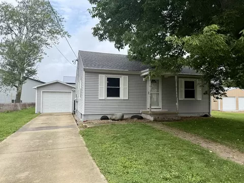 510 S King St, Newman, IL 61942